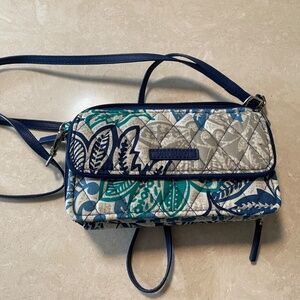 Vera Bradley All in One Crossbody. Blue and teal paisley print.